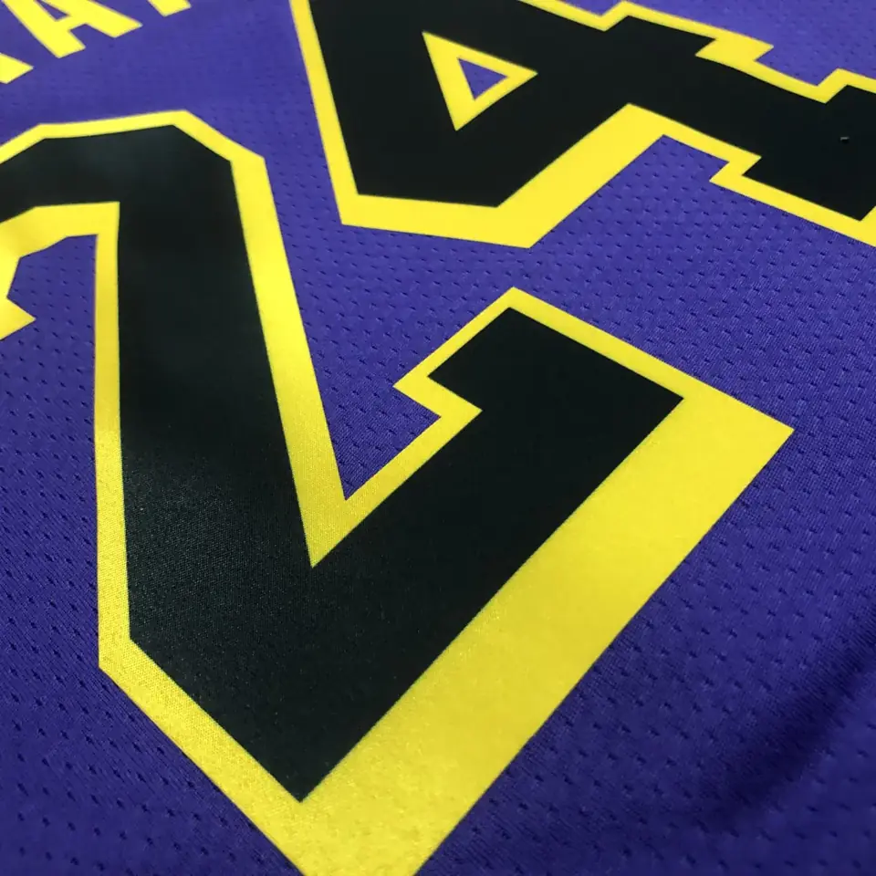Foto 4 de Temporada 23 Lakers edición Jumpman número 24 Kobe