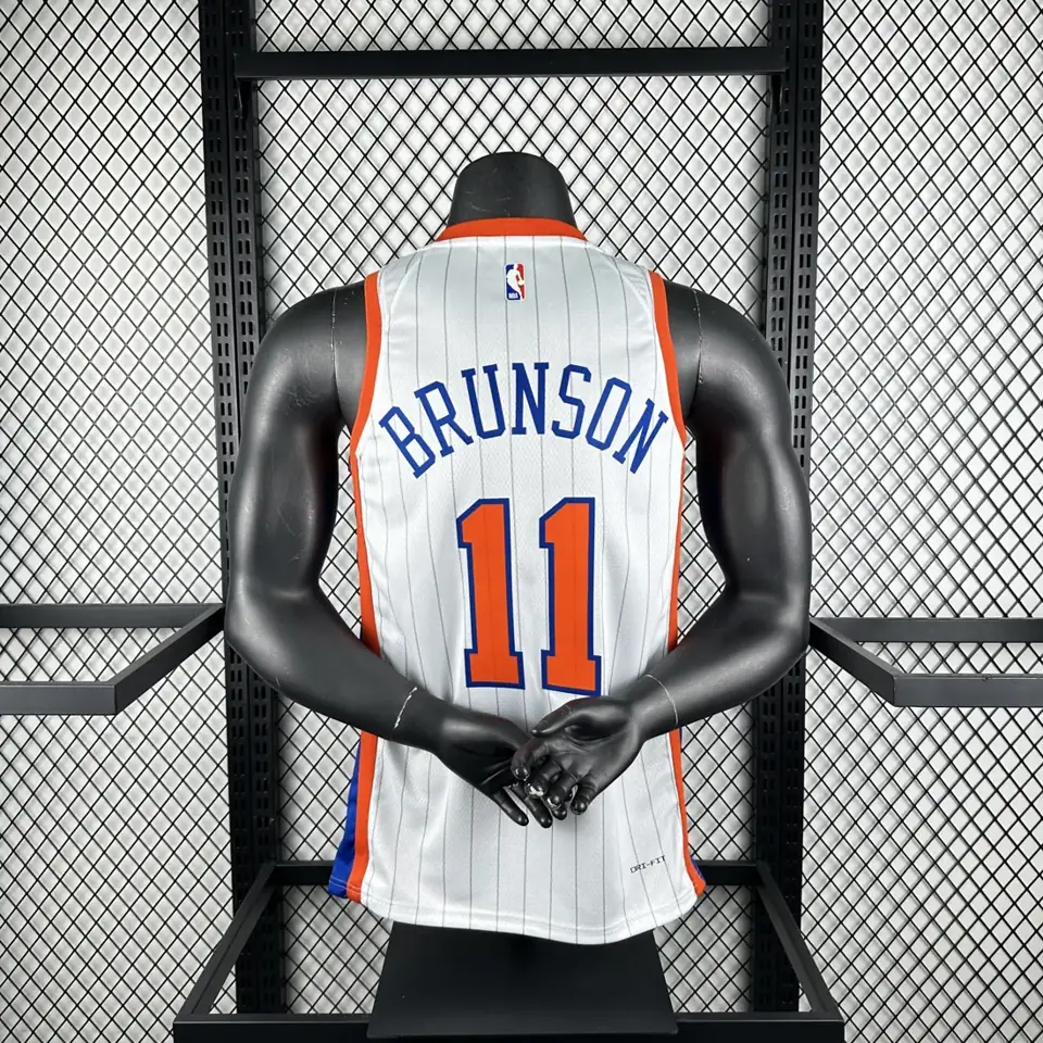 Foto 4 de Temporada 25 New York Knicks Edición Ciudad número 11 Brunson