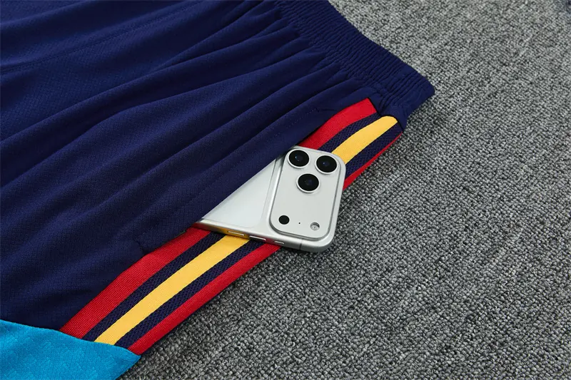 Foto 3 de 26/27 camiseta de manga corta de España azul real [edición camuflaje, dos estrellas]