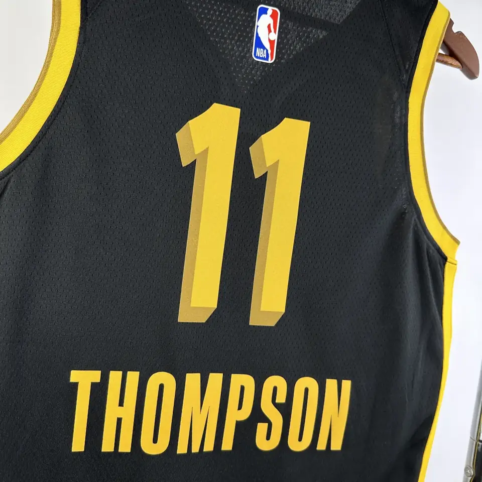 Foto 4 de Temporada 24 Warriors Edición Ciudad número 11 Thompson