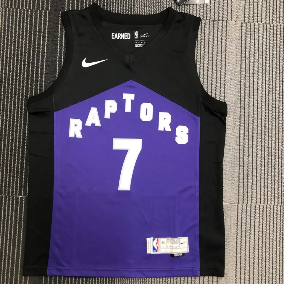 Foto 1 de Temporada 21 Raptors edición Earned número 7 Lowry