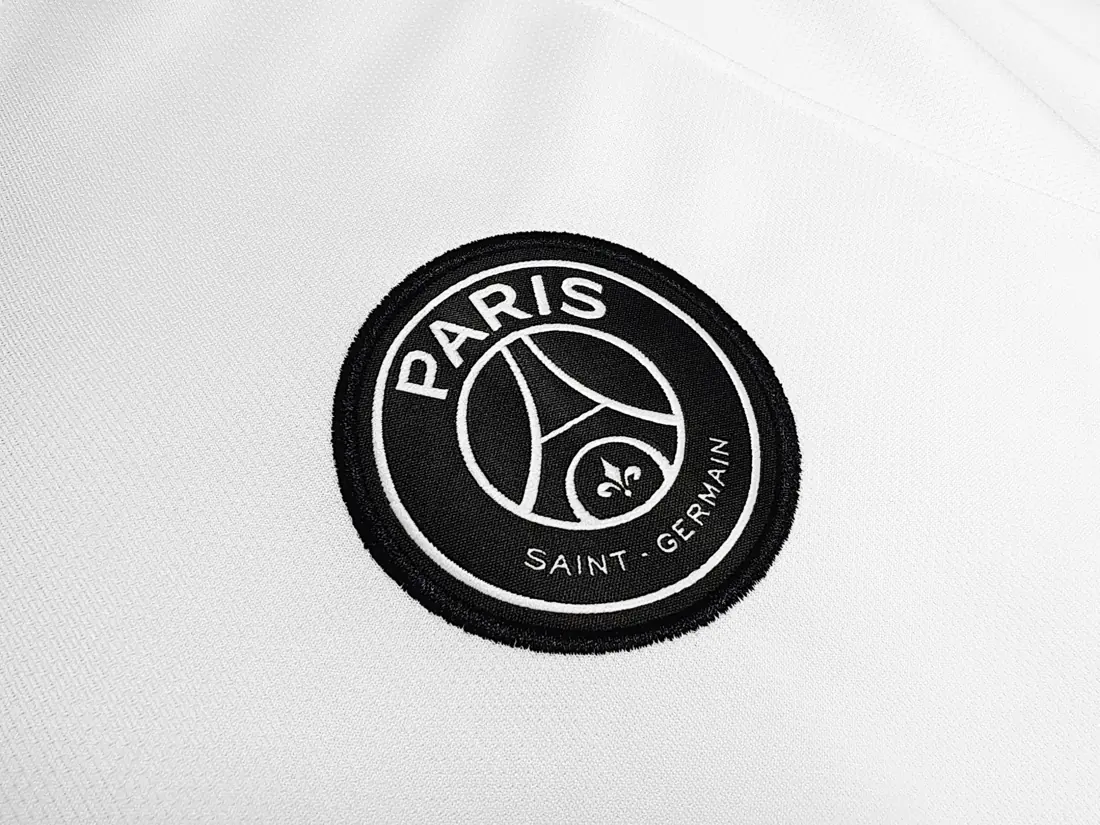 Foto 7 de Manga larga: Temporada 2018/19 Paris Saint-Germain visitante retro 3B