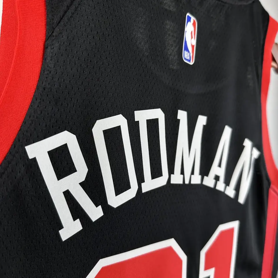 Foto 4 de Temporada 24 Bulls Edición Ciudad número 91 Rodman
