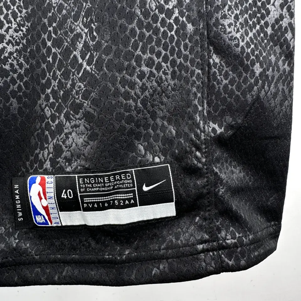 Foto 6 de Lakers estampado de serpiente #34 O'Neal