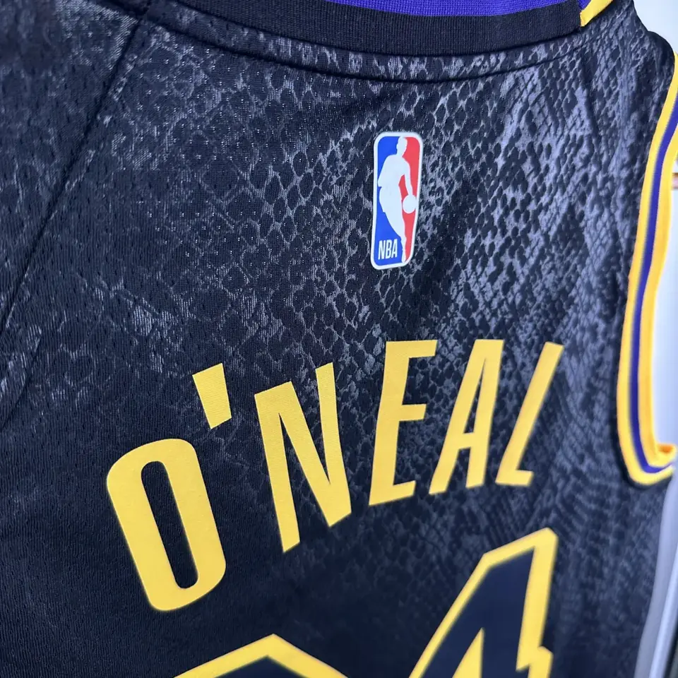 Foto 8 de Lakers estampado de serpiente #34 O'Neal