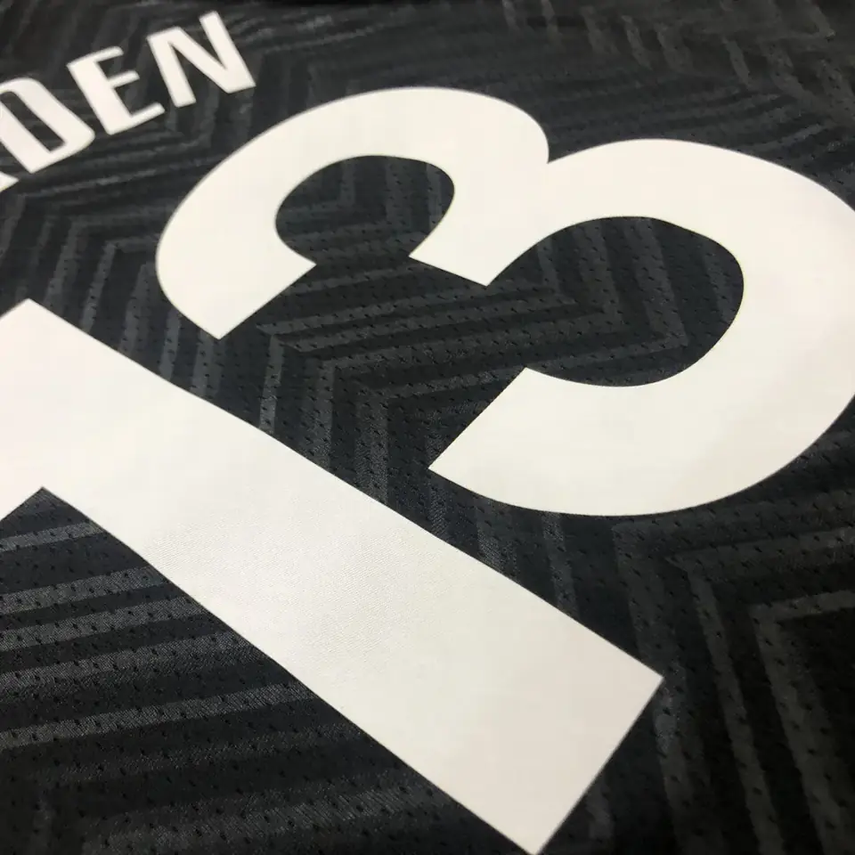 Foto 8 de Temporada 21 Brooklyn Nets Edición Premio número 13 Harden