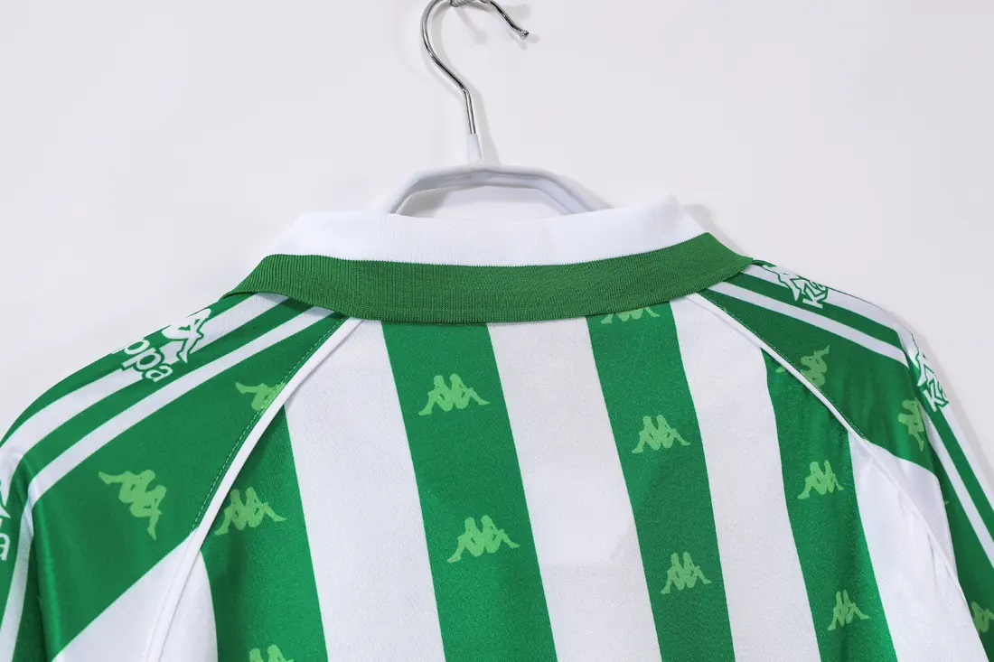 Foto 2 de Manga larga: Temporada 1995/97 Real Betis local 3B