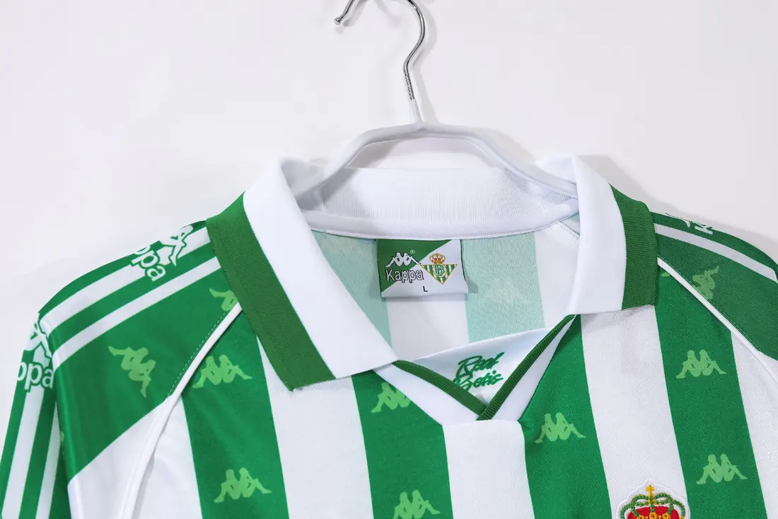 Foto 6 de Manga larga: Temporada 1995/97 Real Betis local 3B