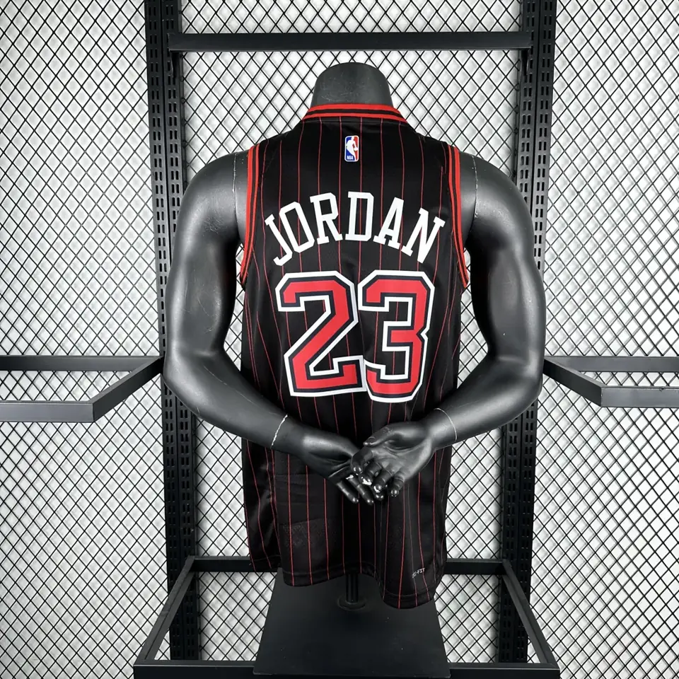 Foto 4 de Temporada 26 Chicago Bulls Edición Air Jordan limitada nº23 Jordan