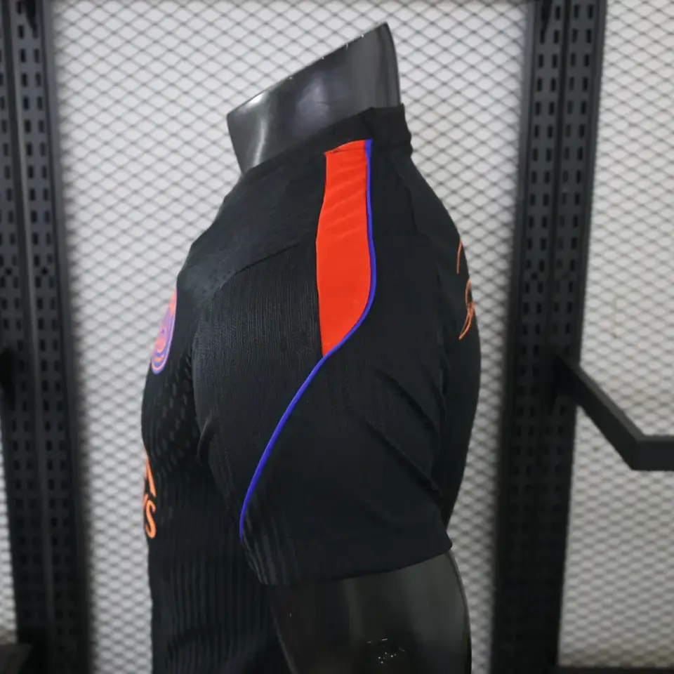 Foto 5 de Conjunto de entrenamiento Paris (26-27), negro, tallas S a 2XL