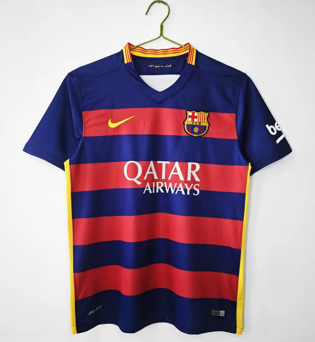 Foto 1 de Temporada 2015/16 Barcelona local retro 8A