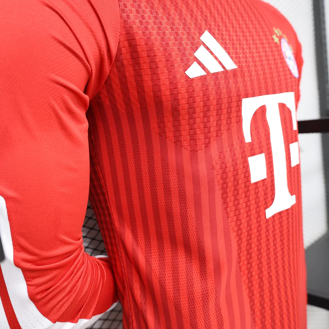 Foto 6 de Versión jugador 26/27 Bayern local manga larga S-3XL