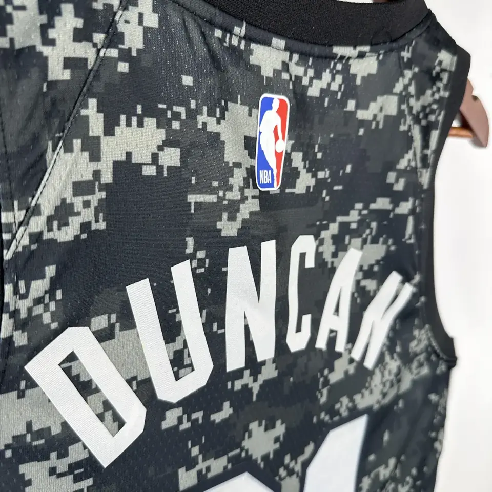 Foto 8 de Spurs camuflaje nº 21 Duncan