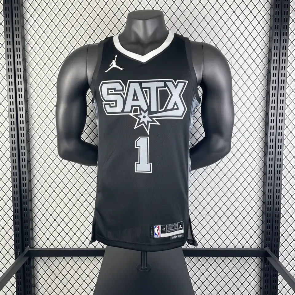 Foto 3 de Temporada 23 Spurs edición Jumpman número 1 Wembanyama
