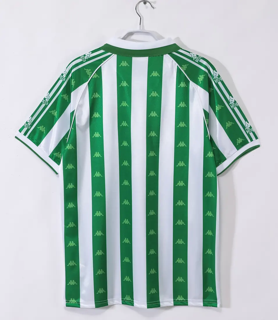 Foto 4 de Temporada 1995/97 Real Betis local (versión con patrocinio en el pecho) 5A