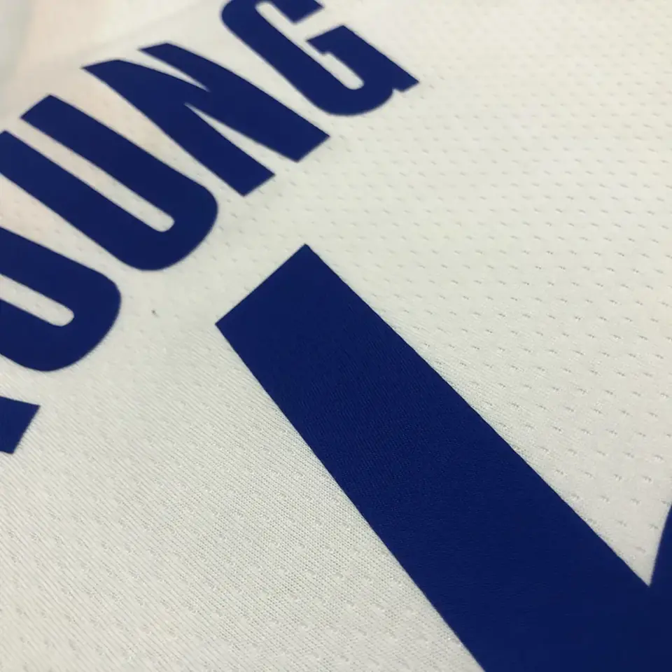 Foto 8 de 75 aniversario Los Warriors blanco número 6 Nick Young