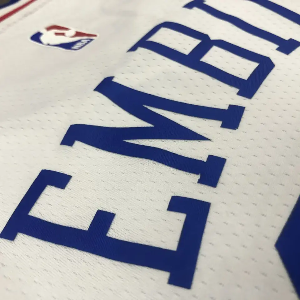 Foto 6 de 76ers cuello en V blanco nº 21 Embiid