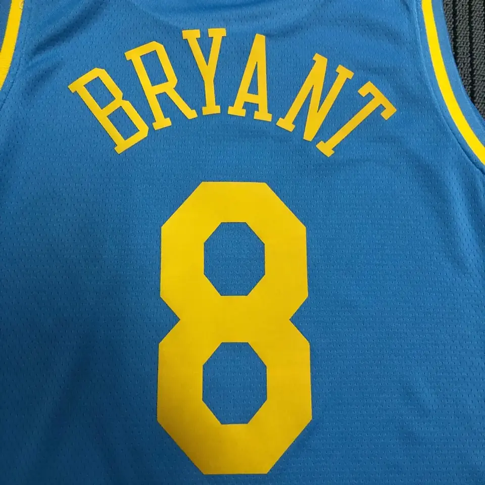 Foto 8 de Lakers Minneapolis n.º 8 Kobe