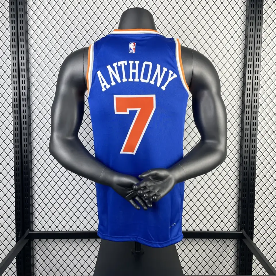 Foto 2 de Temporada 23 Knicks visitante azul nº 7 Anthony