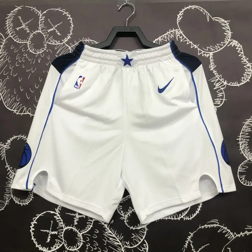 Foto 1 de Mavericks shorts blancos