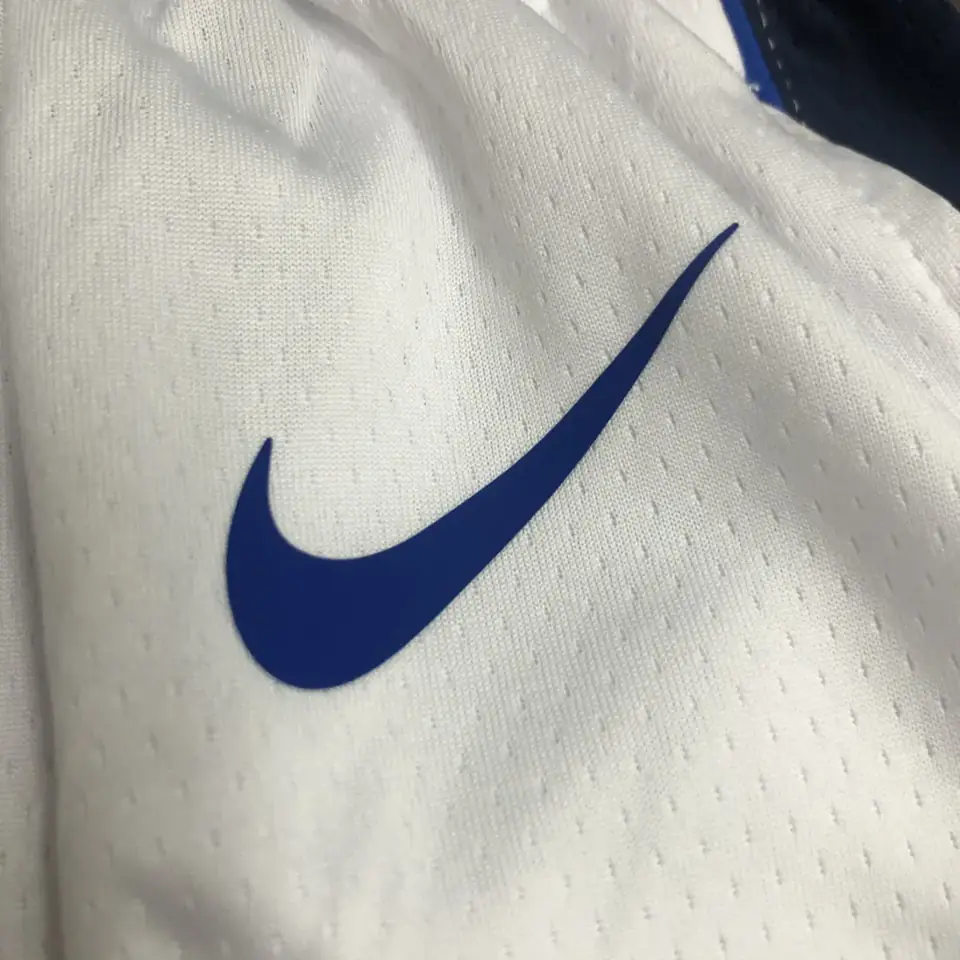 Foto 6 de Mavericks shorts blancos