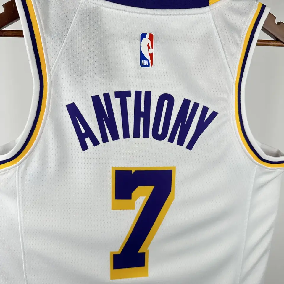 Foto 7 de Temporada 23 Lakers de Los Ángeles cuello redondo blanco número 7 Anthony