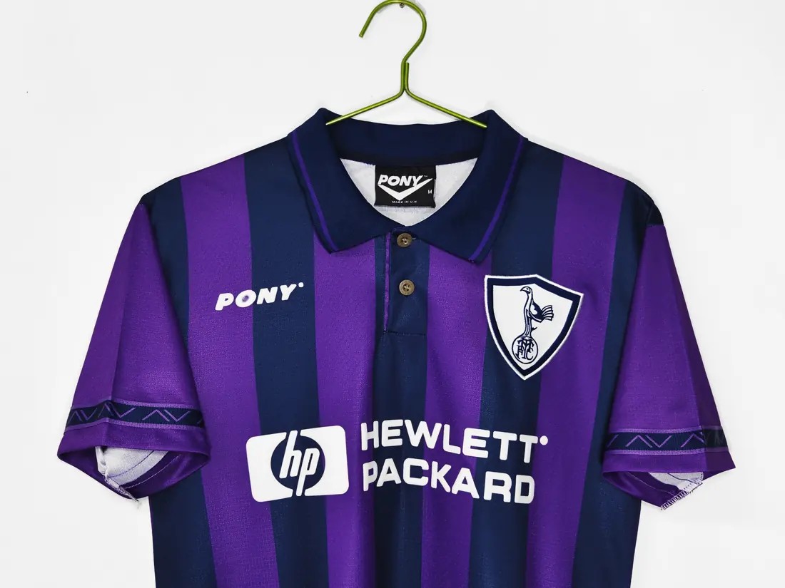 Foto 2 de Temporada 1995/97 Tottenham Hotspur visitante morado 8A