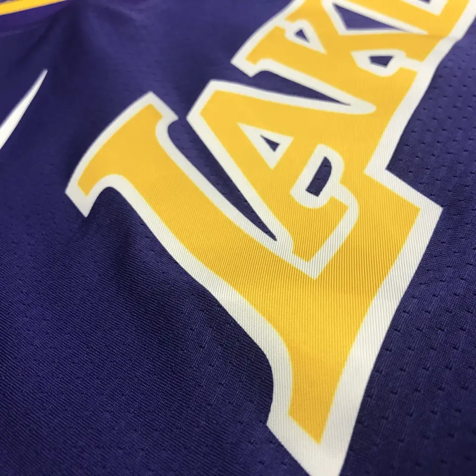 Foto 6 de Los Angeles Lakers morado de cuello en V nº 0 Nick Young