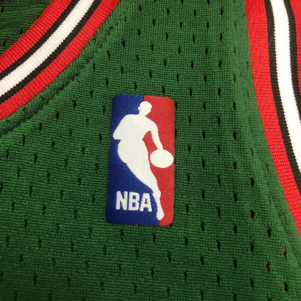 Foto 7 de Camiseta retro MN termotransferida: SW Bulls temporada 08/09 Semana ecológica (verde oscuro) nº 1 Rose