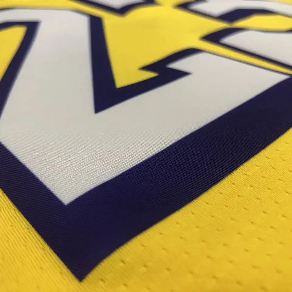 Foto 3 de Los Angeles Lakers amarillo cuello en V nº 23 LeBron James