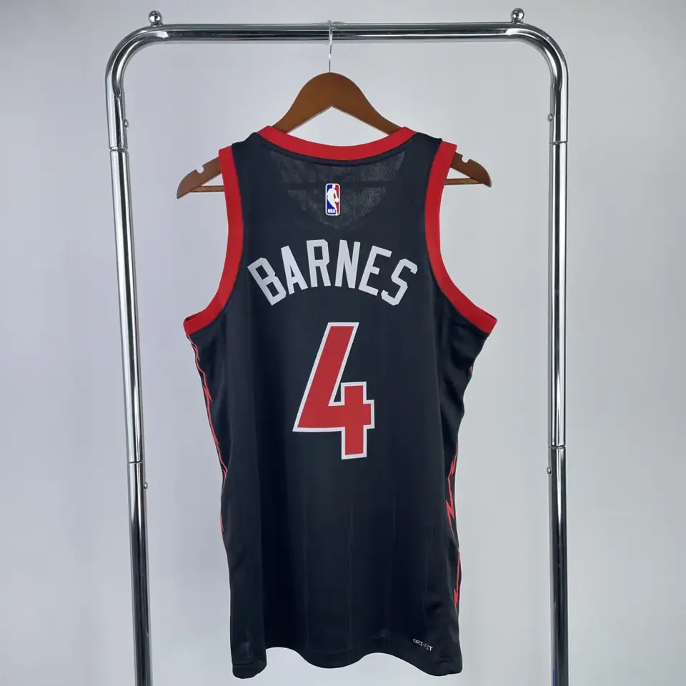 Foto 2 de Raptors, temporada 23, Edición Jumpman limitada, número 4 Barnes