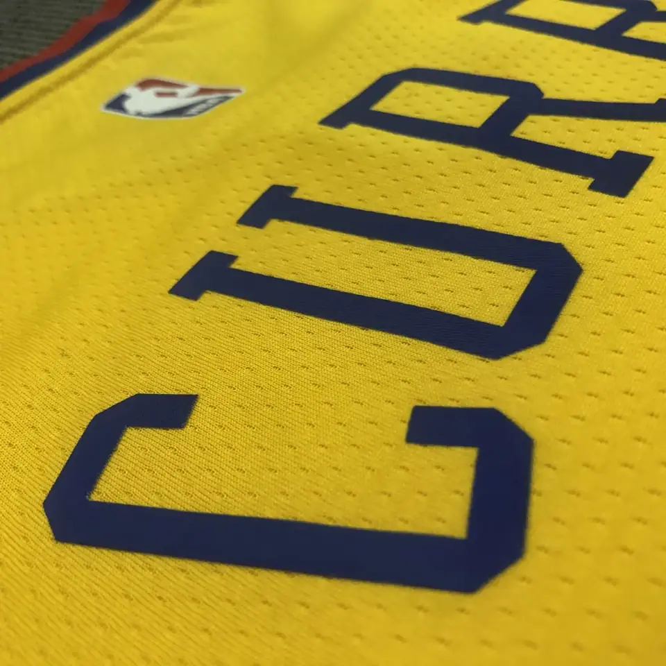 Foto 7 de Temporada 18 Warriors edición Dragón chino nº 30 Curry