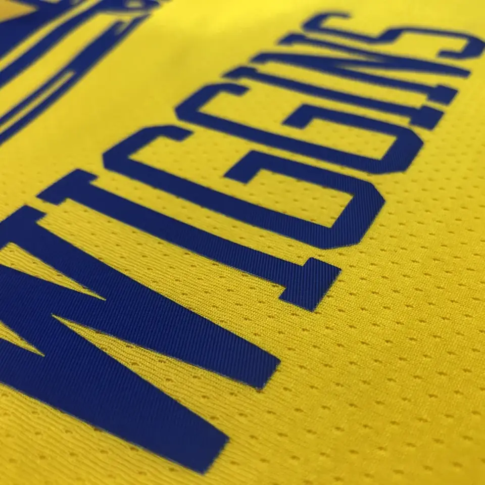 Foto 2 de Golden State Warriors edición tranvía, amarillo, nº 22 Andrew Wiggins