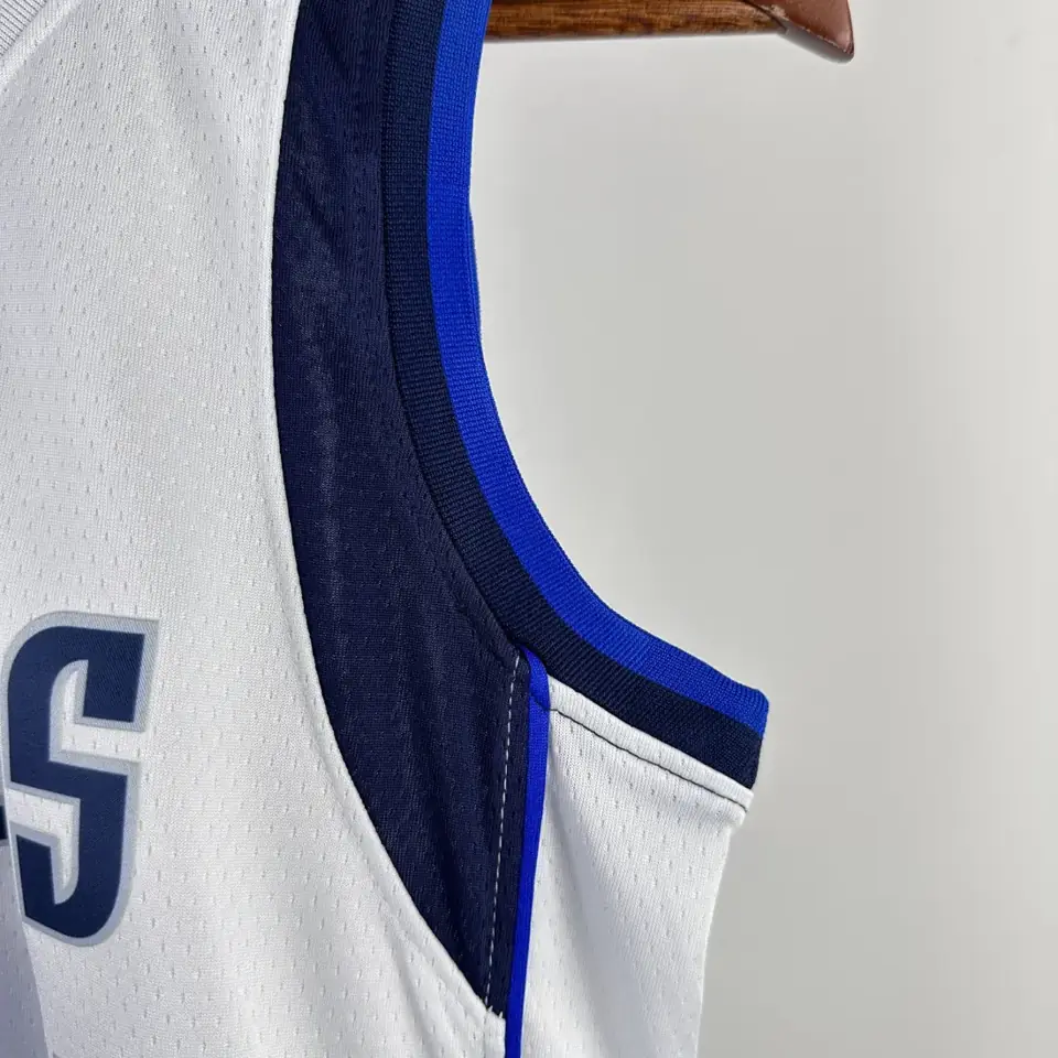 Foto 6 de Juvenil (niños): Mavericks blanco n.º 11 Irving