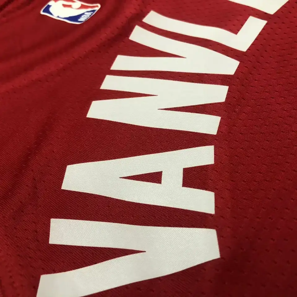 Foto 5 de Temporada 23 Raptors visitante rojo n.º 23 VanVleet