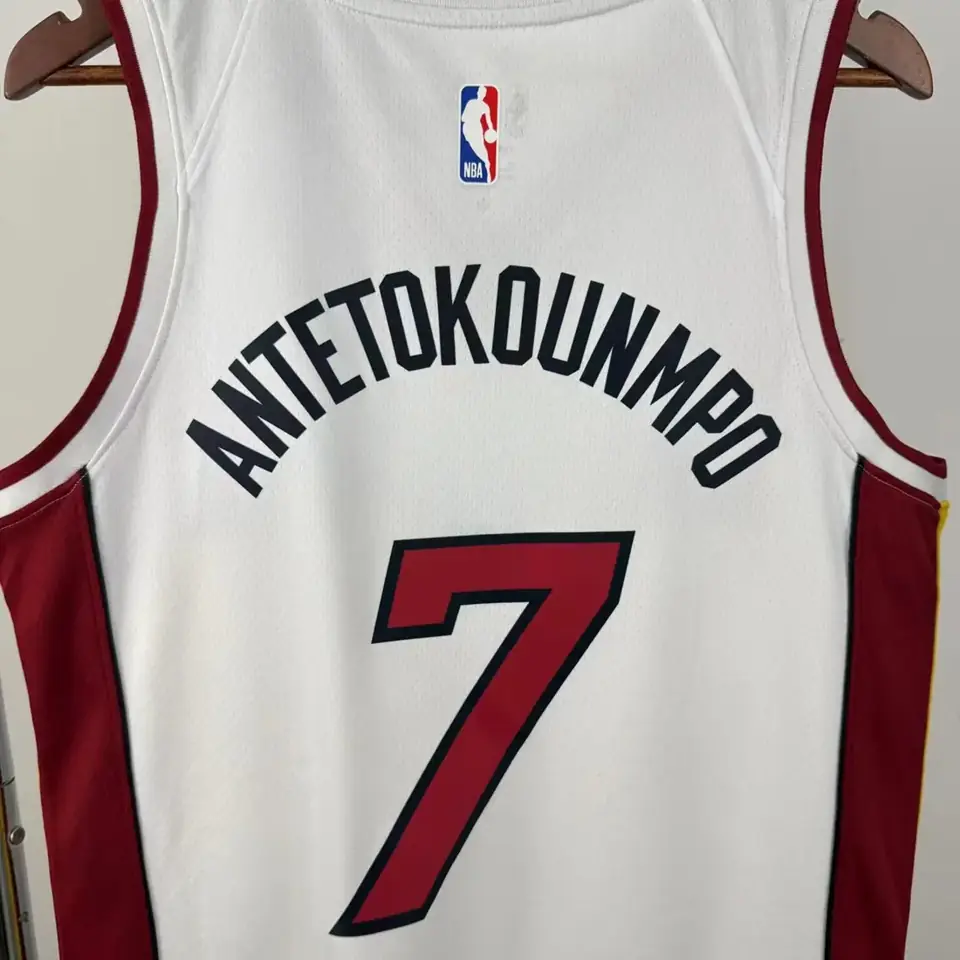 Foto 6 de Heat cuello en V blanco nº 7 Antetokounmpo