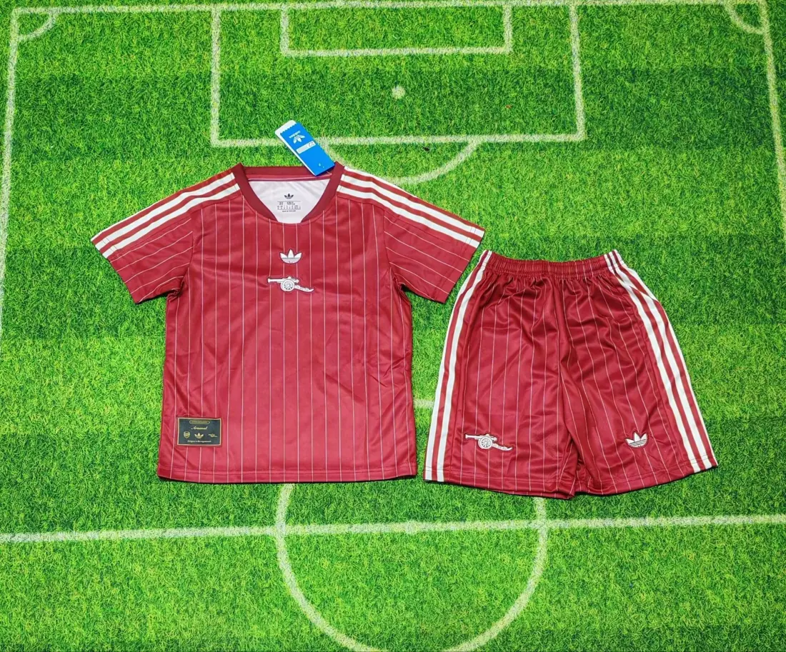 Foto 1 de 26-27 Arsenal versión retro infantil