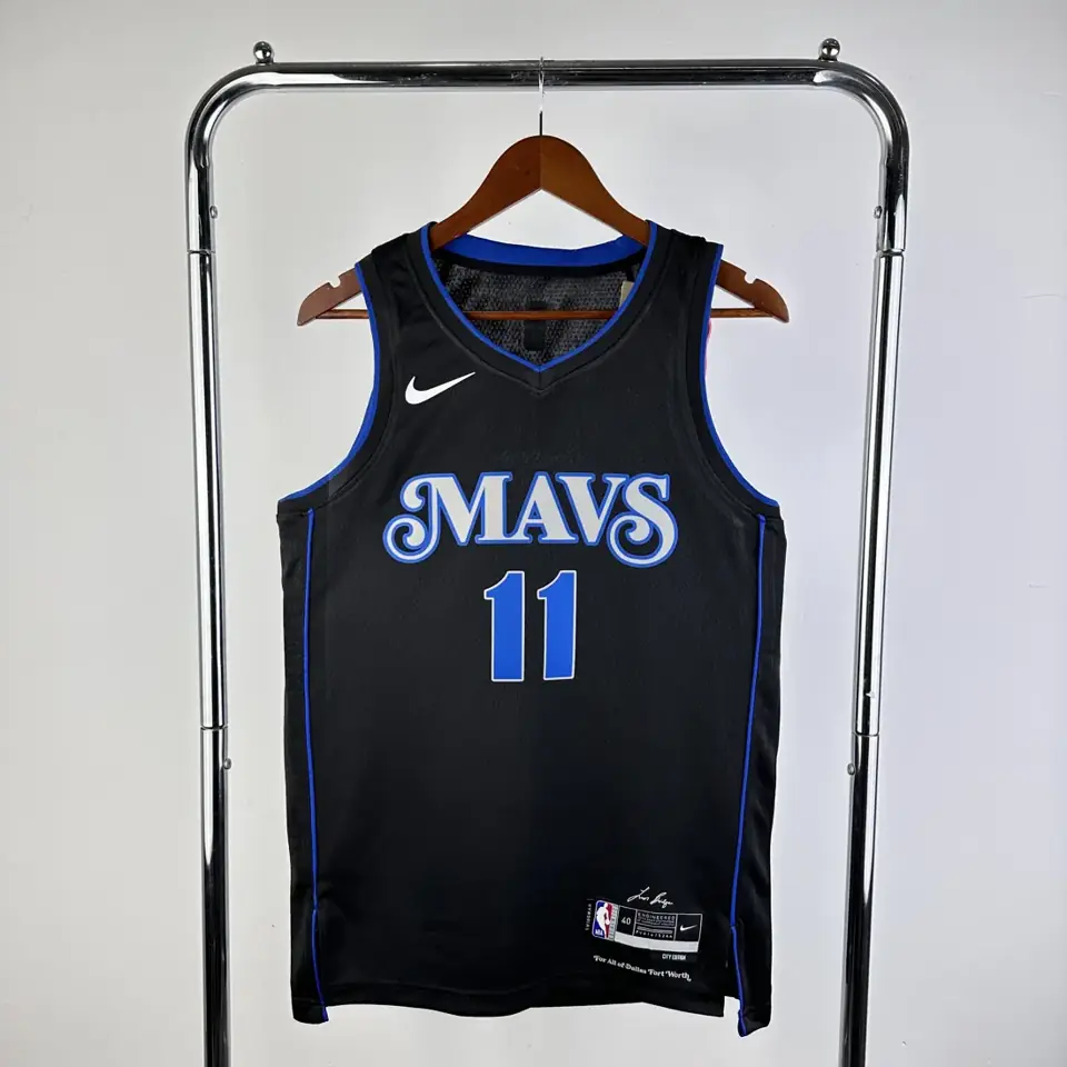 Foto 1 de Temporada 24 Mavericks Edición Ciudad número 11 Irving