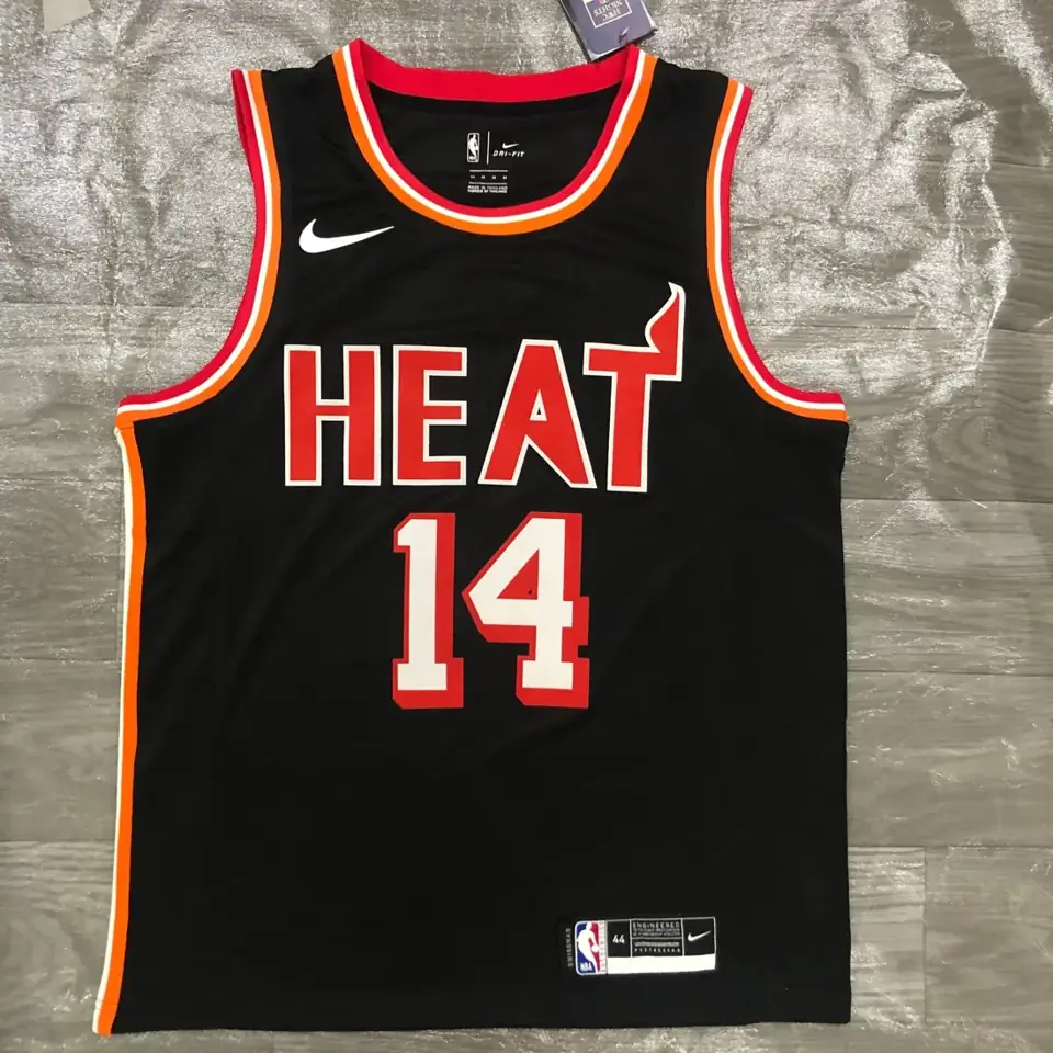 Foto 1 de Temporada 18 Miami Heat Noche retro negro nº 14 Herro