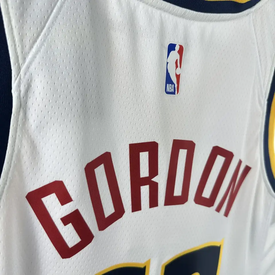 Foto 3 de Temporada 23 Nuggets blanco n.º 32 Gordon