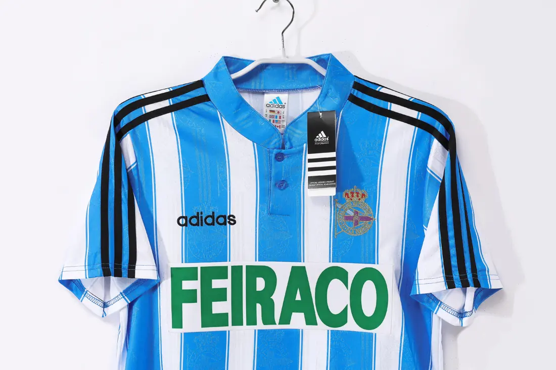 Foto 5 de Temporada 1997/98 Deportivo de La Coruña local azul y blanco 0B