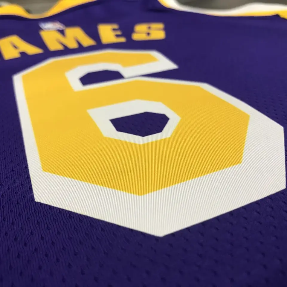 Foto 5 de Lakers de Los Ángeles Edición Jumpman limitada n.º 6 LeBron James