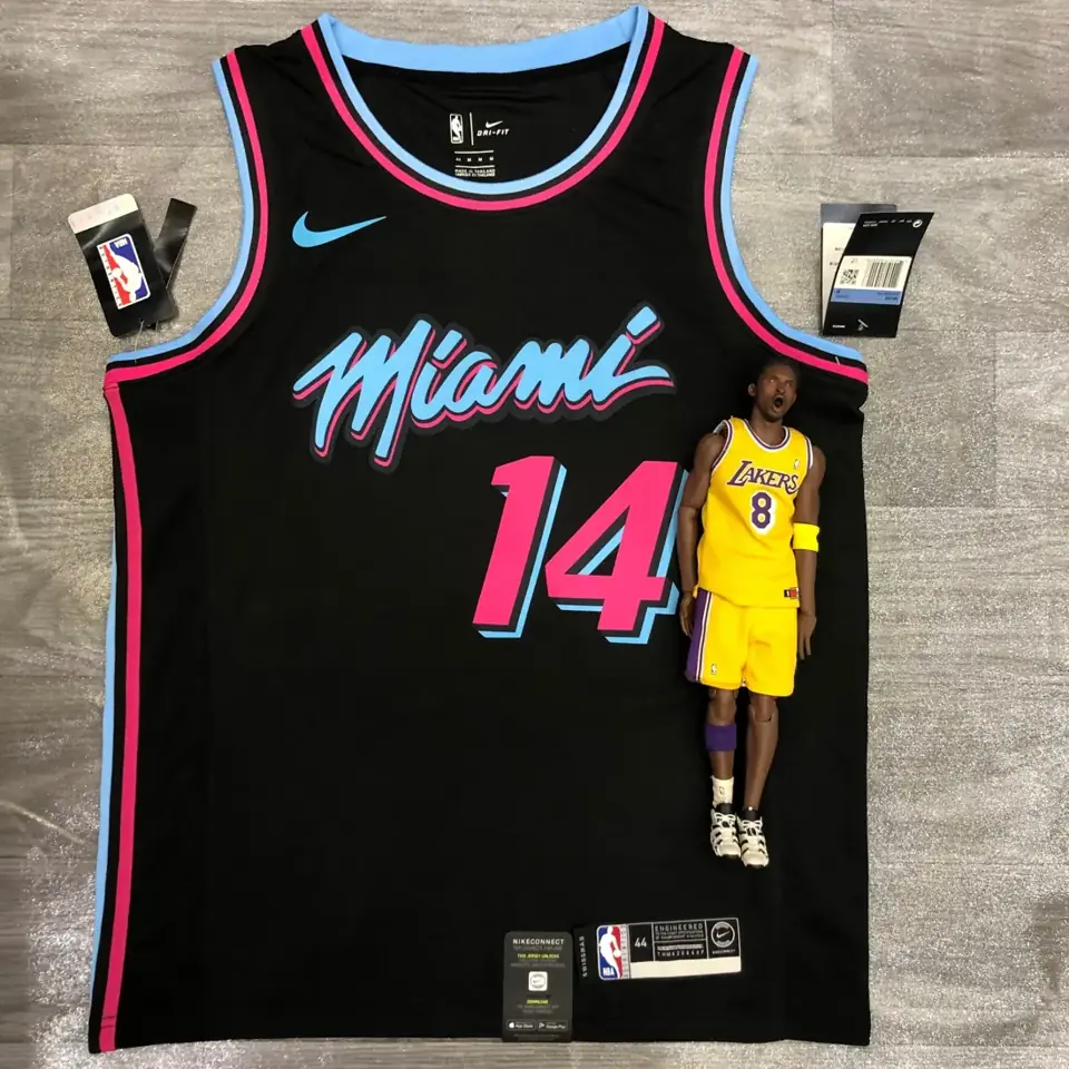 Foto 1 de Miami Heat negro cuello redondo nº 14 Tyler Herro