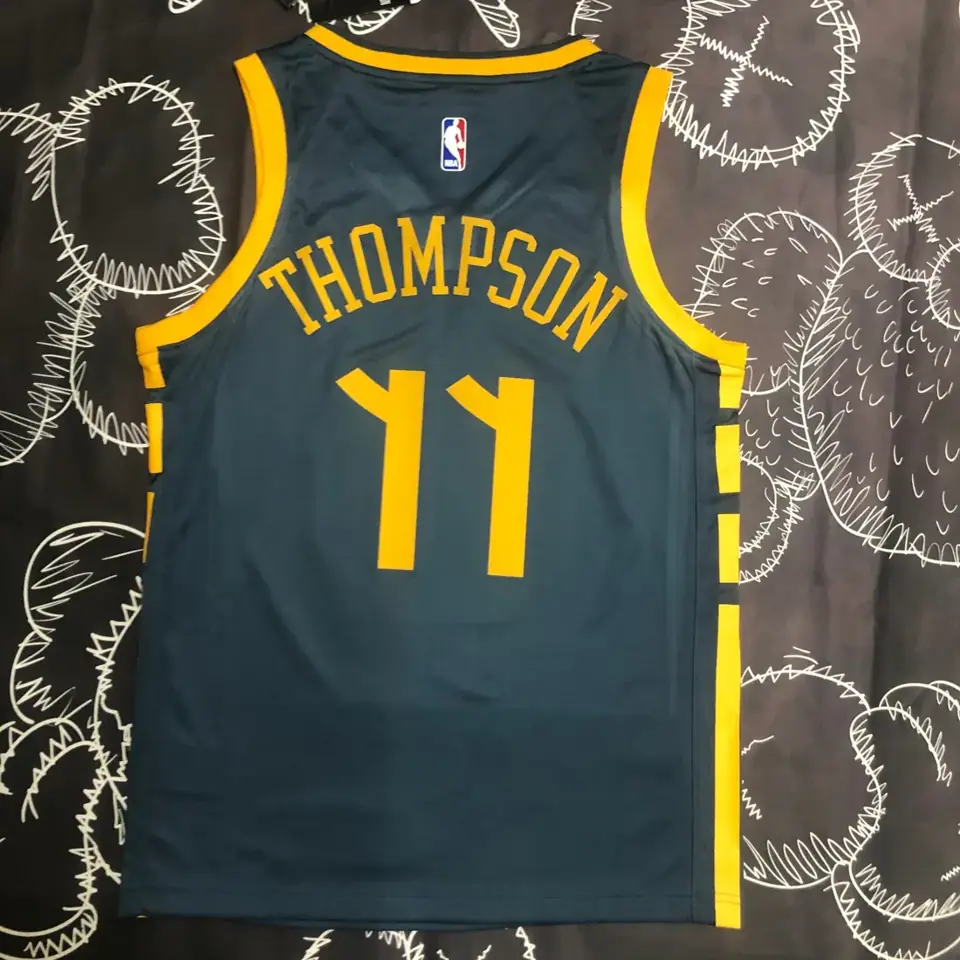 Foto 5 de Temporada 18 Warriors gris Nº 11 Thompson