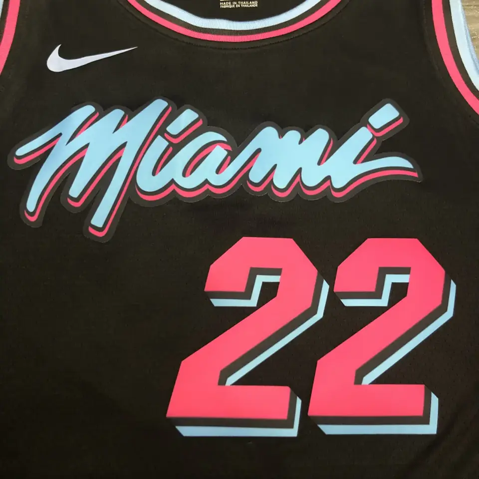 Foto 7 de Miami Heat cuello redondo negro nº 22 Jimmy Butler