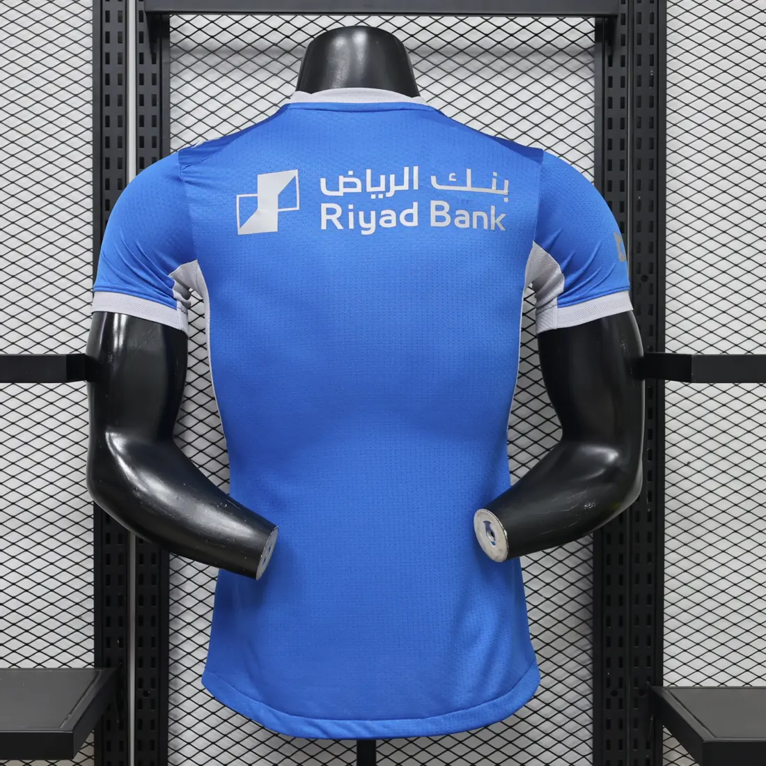 Foto 3 de 26-27 Al Hilal (Riad) local S a 3XL