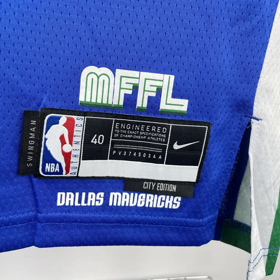 Foto 5 de Temporada 23 Mavericks City Edition n.º 11 Irving