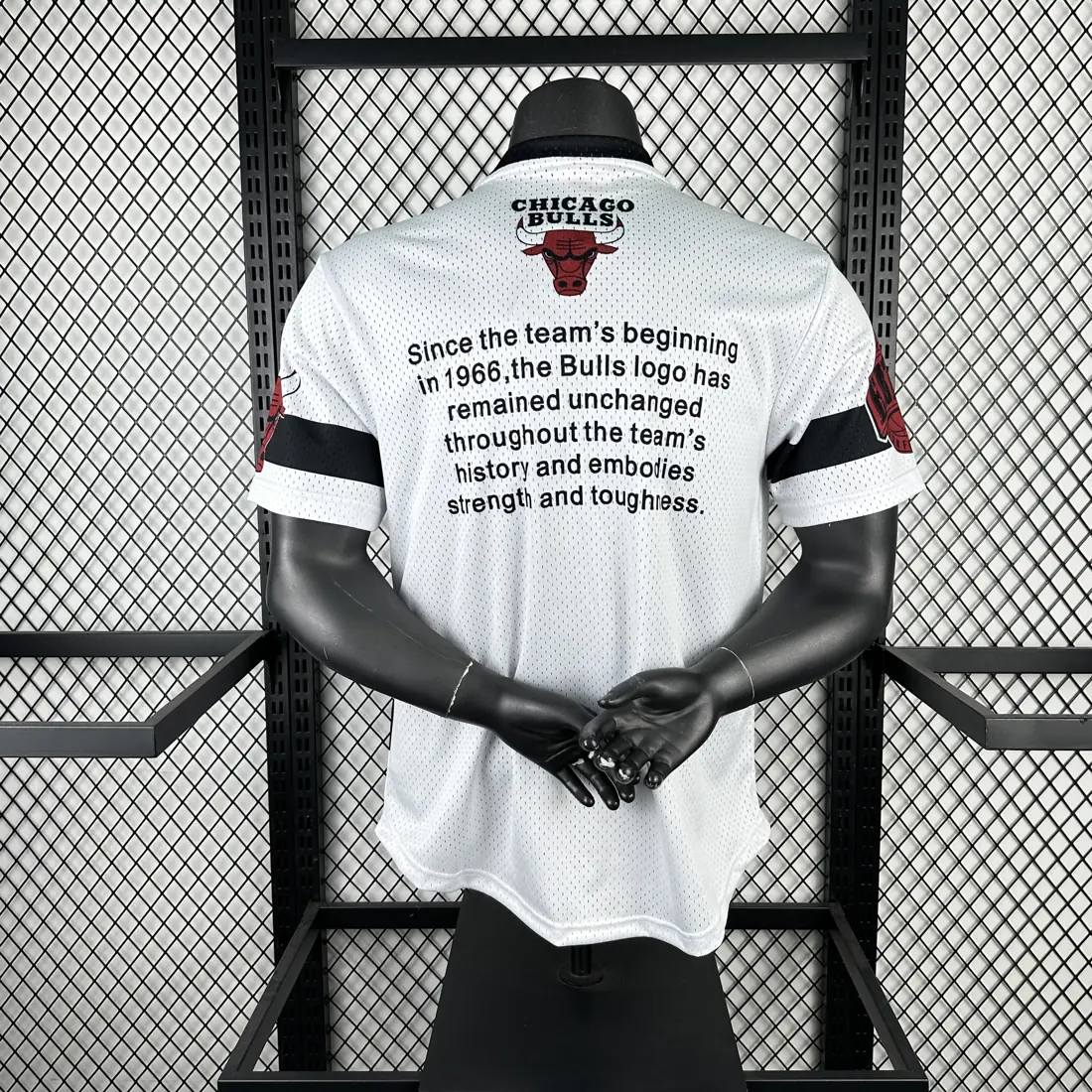 Foto 5 de Modelo 26 camiseta retro Mitchell & Ness de manga corta Chicago Bulls