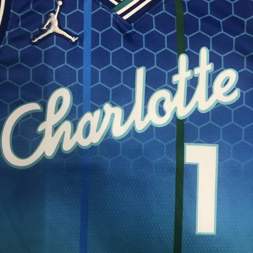Foto 6 de Temporada 22 Charlotte Hornets City Edition #1 LaMelo Ball