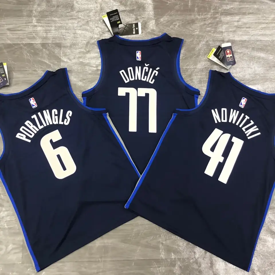 Foto 2 de Dallas Mavericks Edición Iceberg nº 6 Porzingis